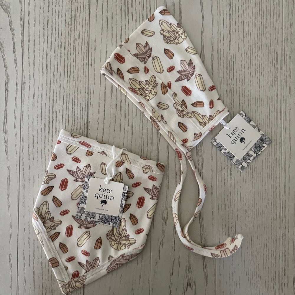 Kate Quinn Organics Cotton Crystal Bib + Elf Hat Set